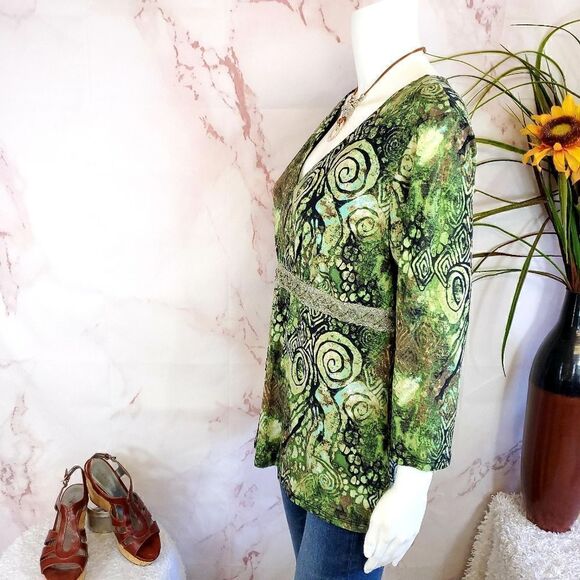 Macy's Style & Co pretty flattering print top - Picture 4 of 6